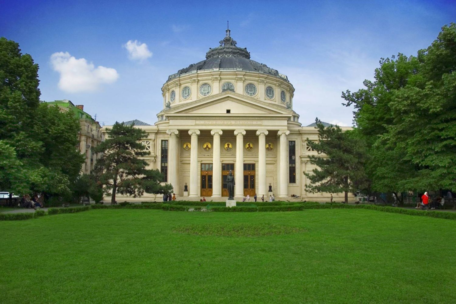 Private Full-Day City Tour of Bucharest