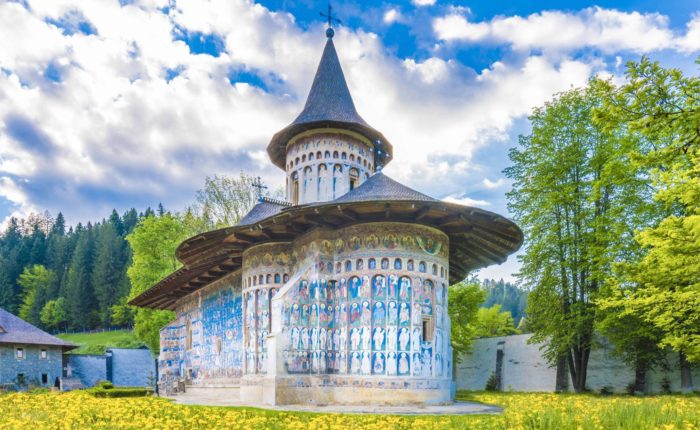visit Romania - Bucovina Transylvania tour